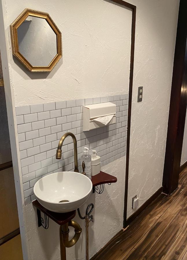 島ぐらしカフェchigoohagoo 男性のみ宿泊不可 Couples & Single Females Only Oshima Екстериор снимка