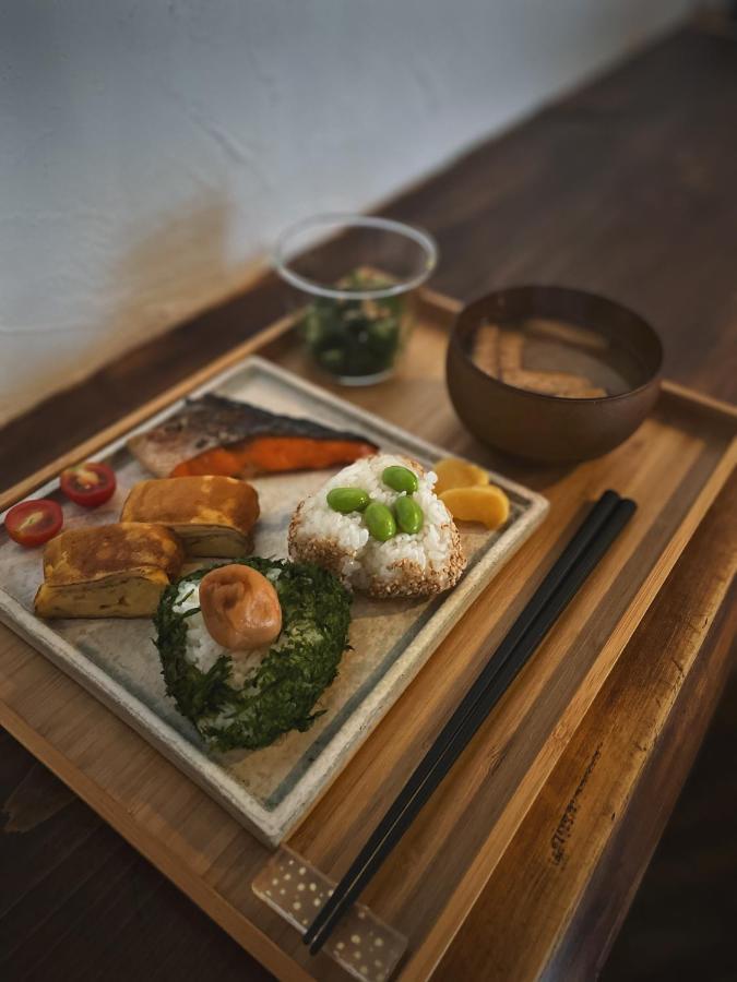 島ぐらしカフェchigoohagoo 男性のみ宿泊不可 Couples & Single Females Only Oshima Екстериор снимка